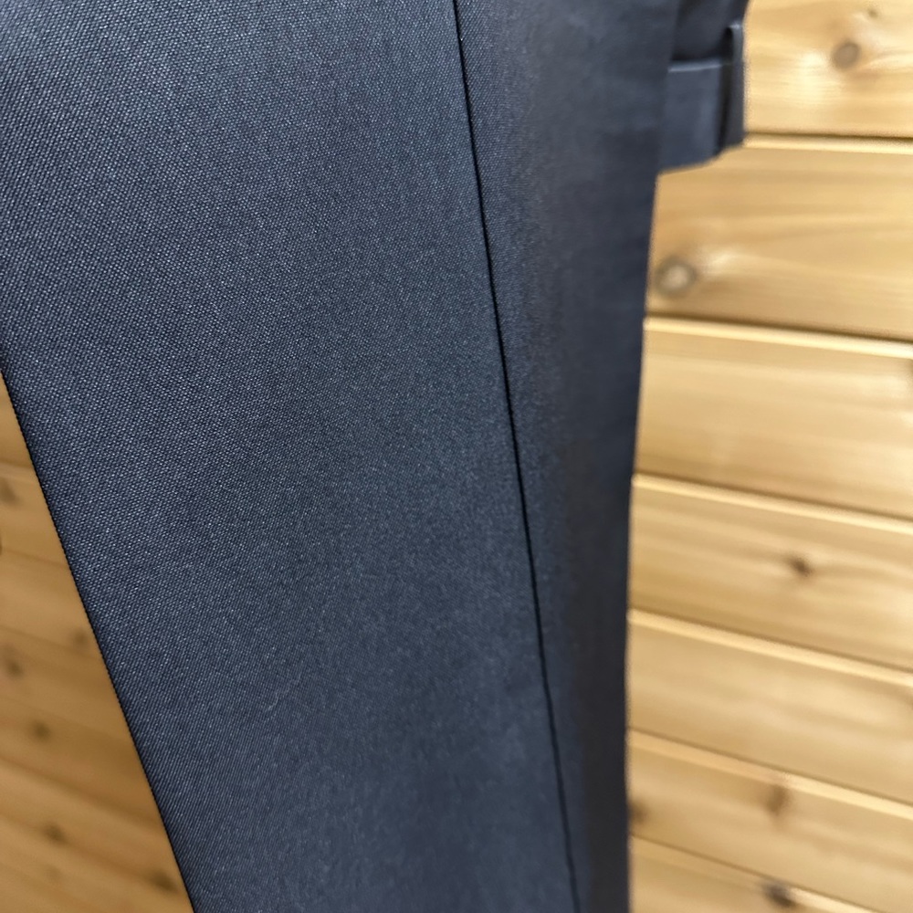 Perry Ellis Portfolio 32x32 slim fit dress slacks
